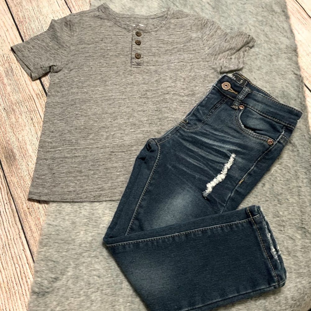 Kids Old Navy Gray Tee & Jachs Skinny Jeans Matching Set Size 5